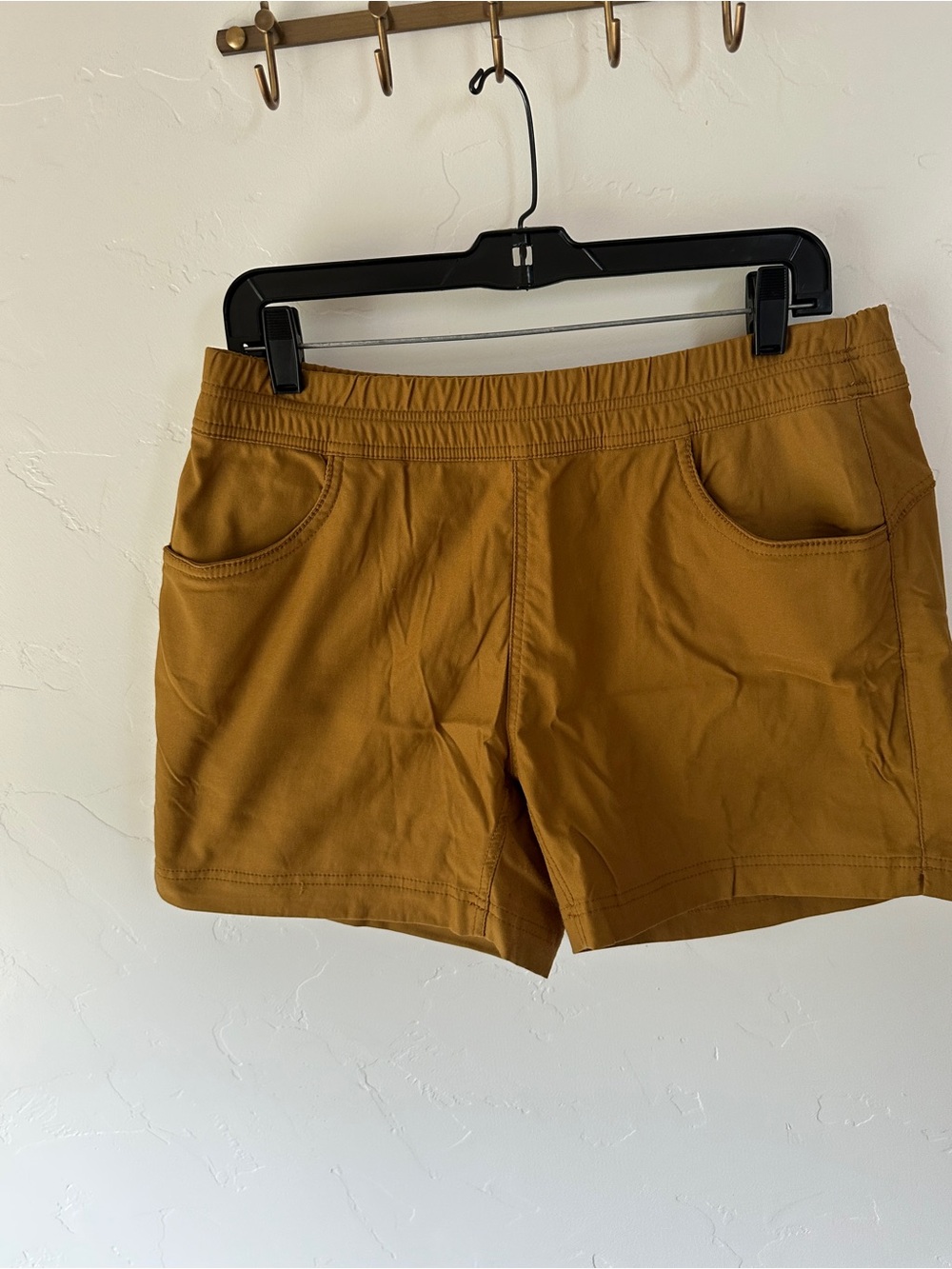 prAna Halle E-Waist Short II - size 12- mustard
